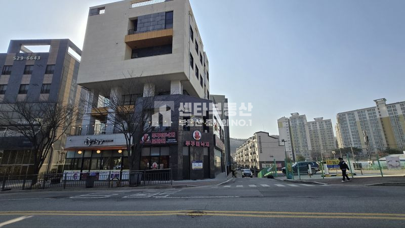 경기 남양주시 진접읍 금곡리 주건축물제1동 무권리,대로변의 상가 음식점 영업중,월세협의가능 월세 매물번호 10017 사진 1