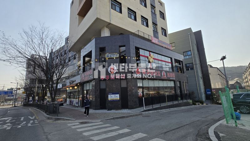 경기 남양주시 진접읍 금곡리 주건축물제1동 무권리,대로변의 상가 음식점 영업중,월세협의가능 월세 매물번호 10017 사진 2