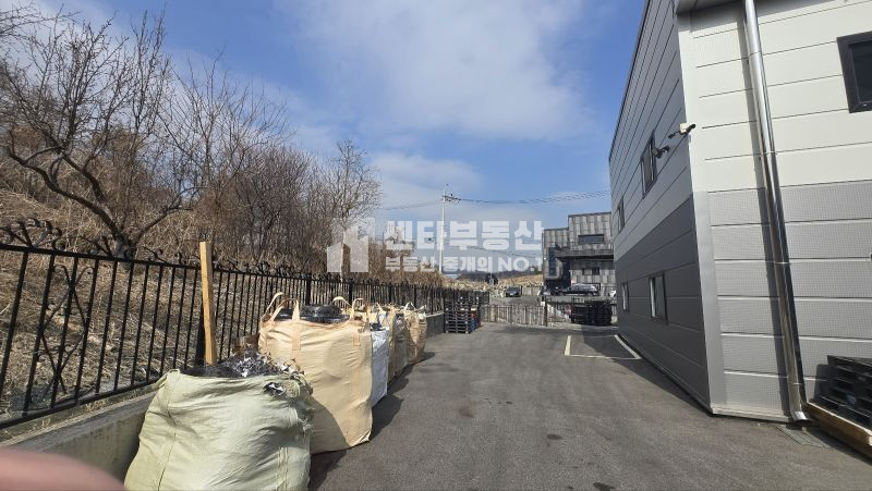 경기 남양주시 진접읍 내곡리 주건축물제1동 내곡리 창고 임대 , 반지층 + 1층 합쳐서 임대 월세 매물번호 10144 사진 4