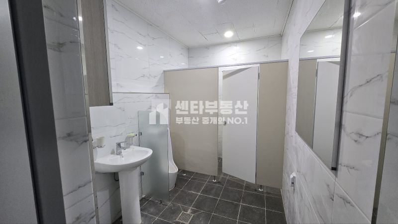 경기 남양주시 진접읍 내곡리 주건축물제1동 내곡리 창고 임대 , 반지층 + 1층 합쳐서 임대 월세 매물번호 10144 사진 8