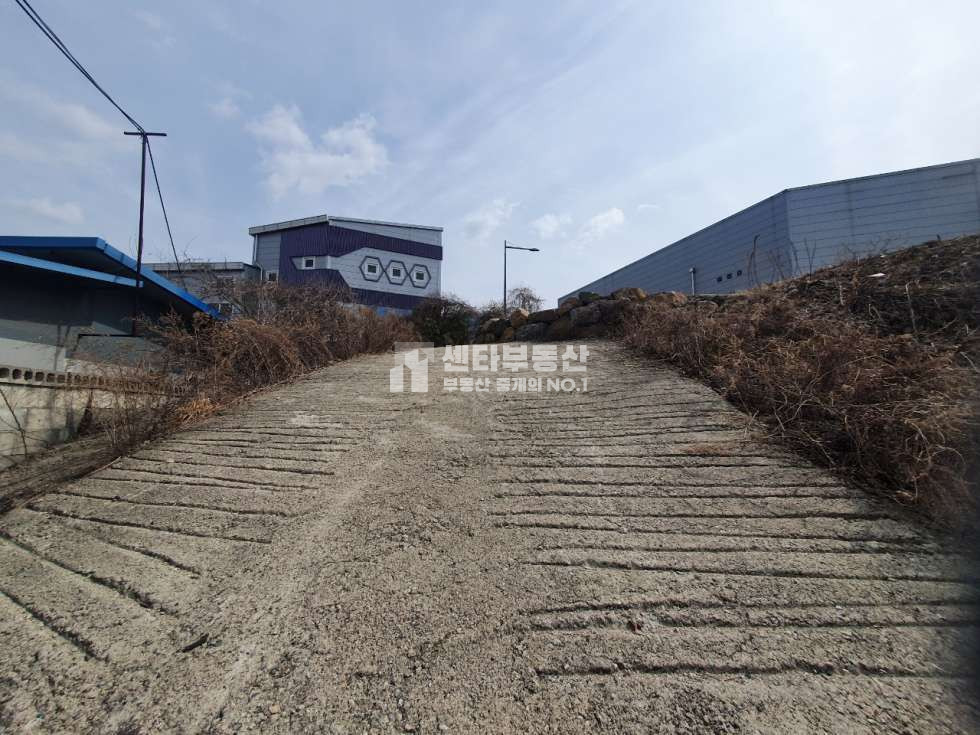 경기 남양주시 진접읍 팔야리 마당넓은 공장 ,대형차진출입 용이 매매 매물번호 10132 사진 1