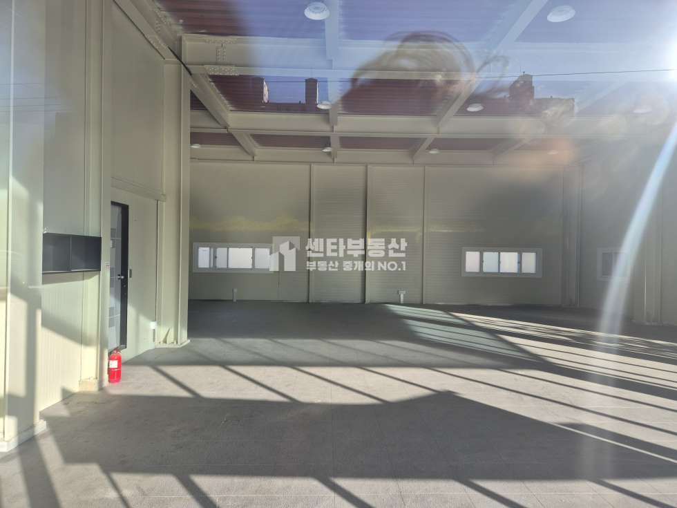 경기 남양주시 오남읍 오남리 주건축물제1동 준신축 내부 깨끗하고 즉시 입주 가능한 상가 1층 임대 월세 매물번호 10097 사진 3
