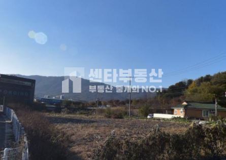 경기 포천시 군내면 용정리 용정산업단지 인근. 자연취락지구. 접근 용이 매매 매물번호 10353 사진 1