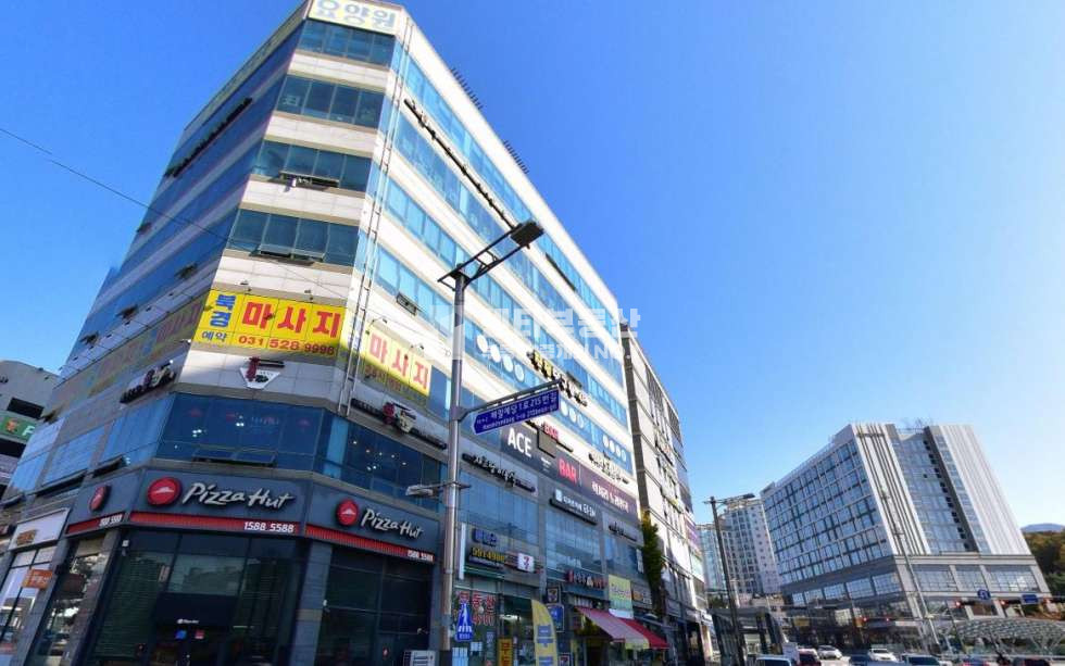 경기 남양주시 진접읍 금곡리 4호선 진접역 바로 앞 1층 상가 매매, 11P 매매 매물번호 10481 사진 1