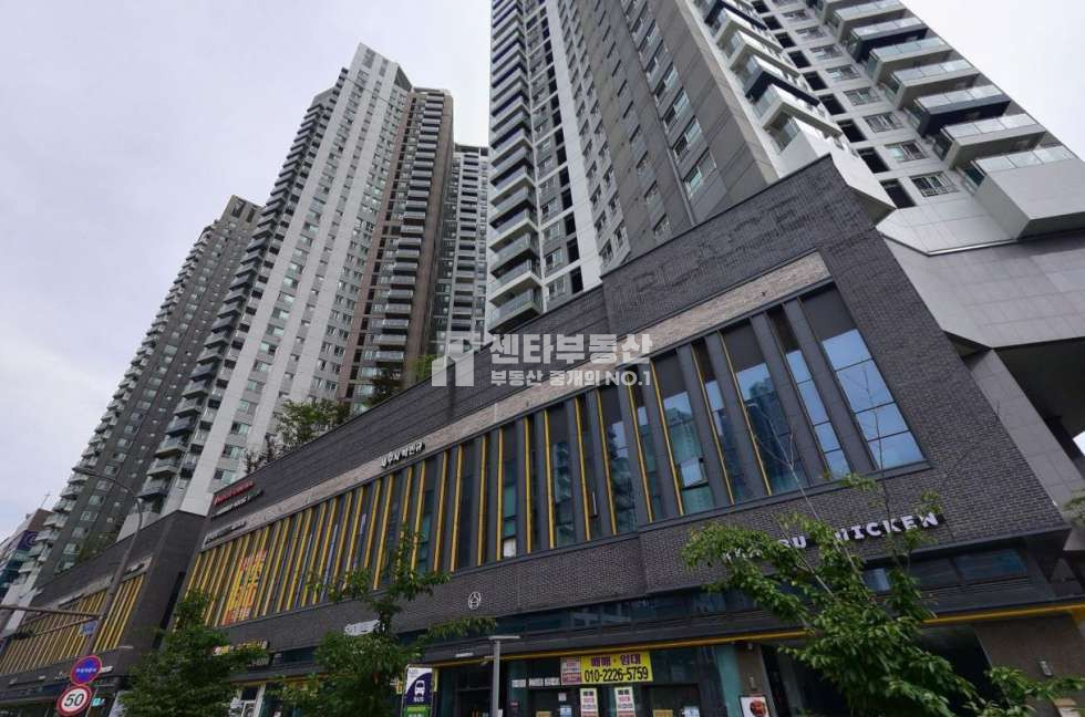 경기 남양주시 별내동 판매및영화관동 남양주 별내역 역세권 대로변 코너에 위치한 1층 상가 임대 월세 매물번호 10531 사진 1