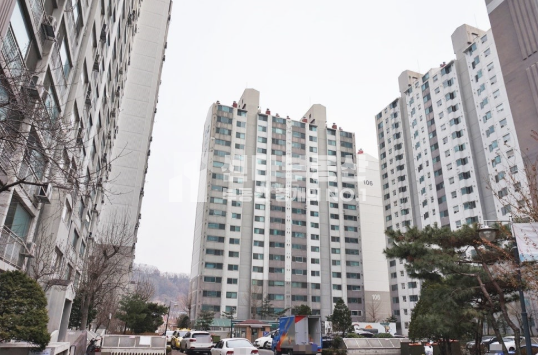 경기 남양주시 오남읍 오남리 765-3 (두산아파트) 205동 [남양주 오남 두산아파트 매매]47p 탁트인 전망,남향,입주협의 매매 매물번호 10598 사진 1